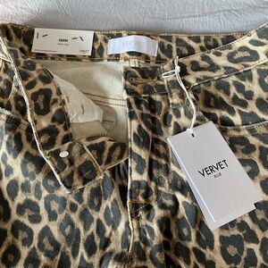 Vervet Women's High Rise Leopard Print Jeans